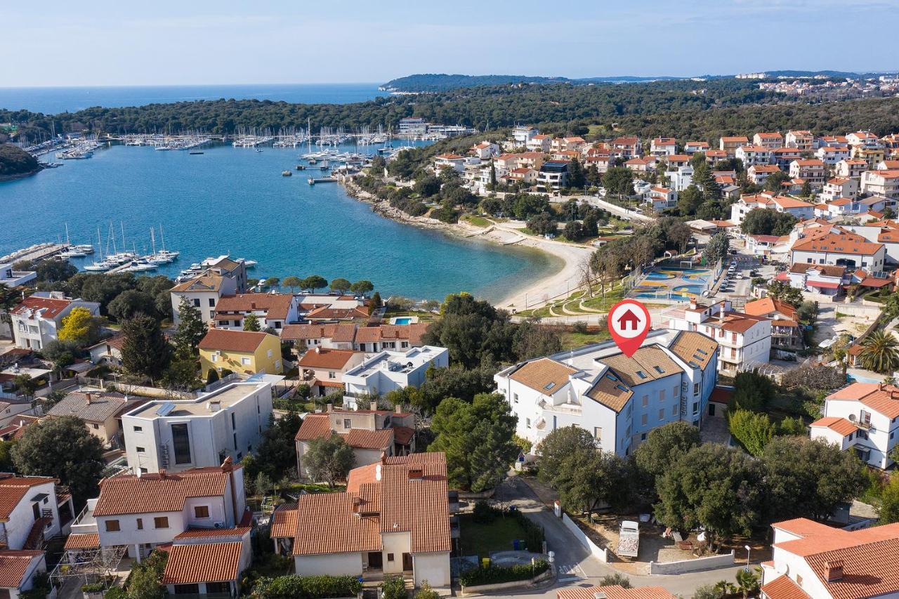 Apartman Damjan Pjescana Uvala Exterior foto
