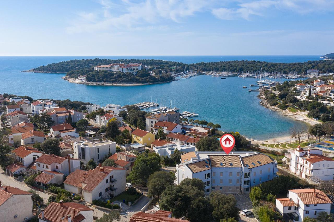 Apartman Damjan Pjescana Uvala Exterior foto